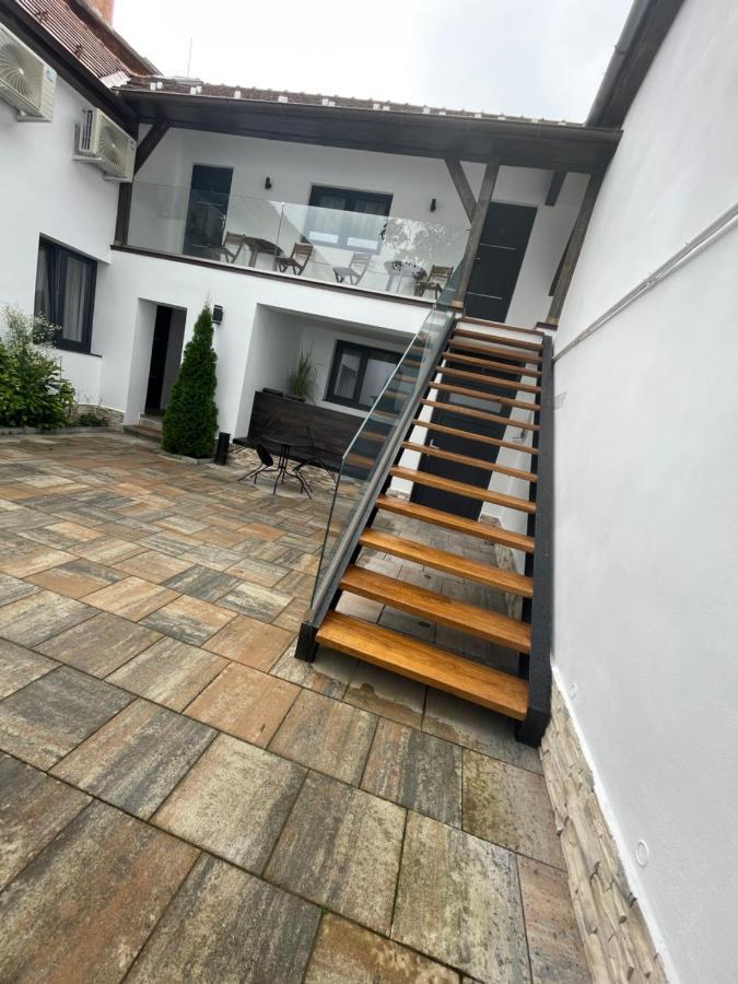 Mani Studio Sibiu Dış mekan fotoğraf